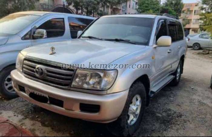 2007 Toyota Land Cruiser 105 in Addis Ababa Ethiopia | Kemezor